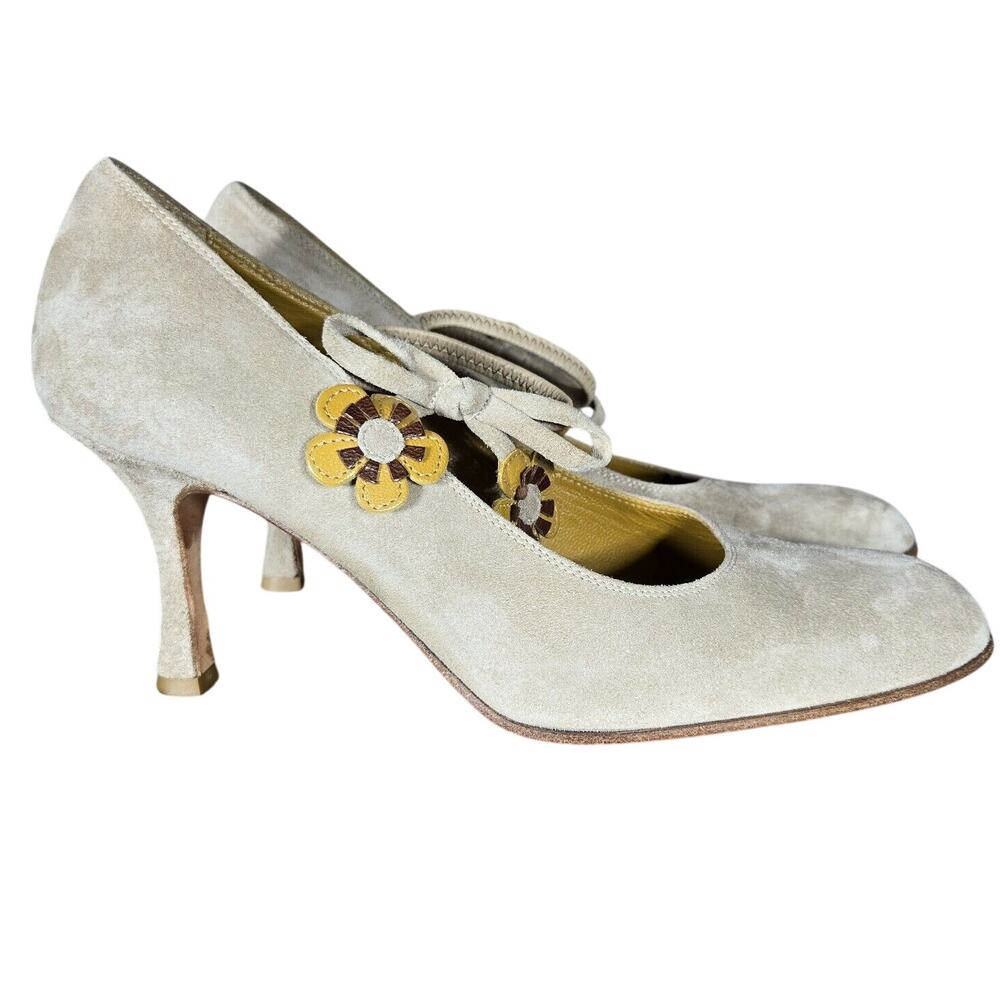 Isaac Mizrahi Made in Italy Tan Suede Mary Jane Heels | Women’s 7.5